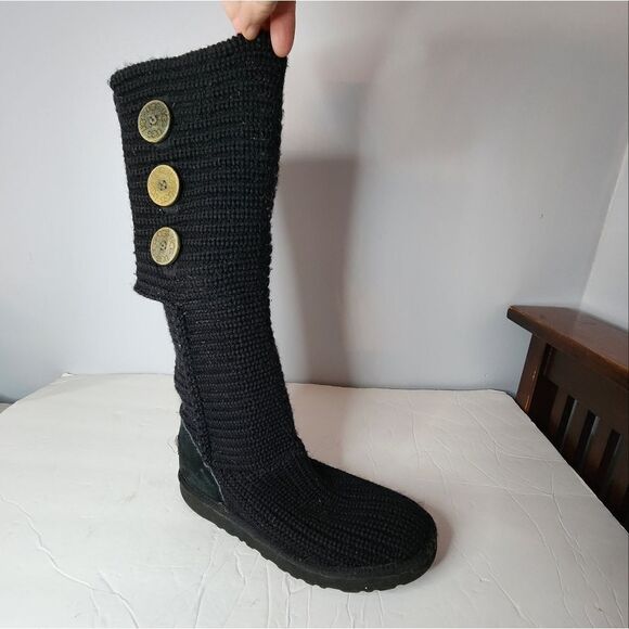 UGG Australia Cardy Women's Classic Boots - Black, US 8 - Picture 1 of 6